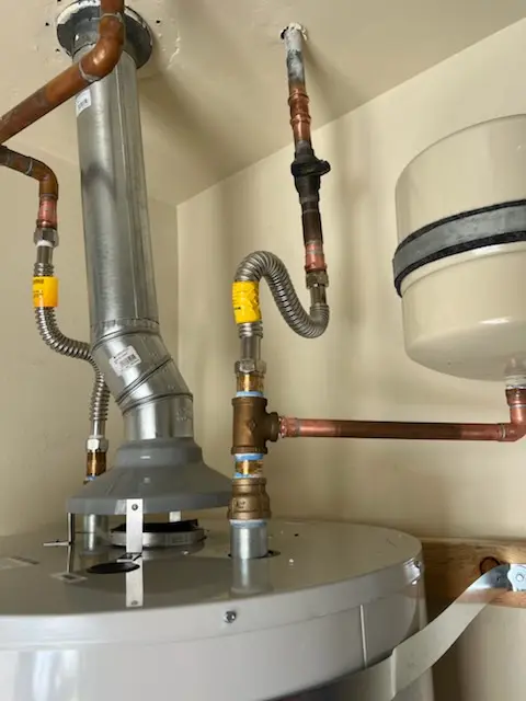 Water heater installation and plumbing repair in Metairie